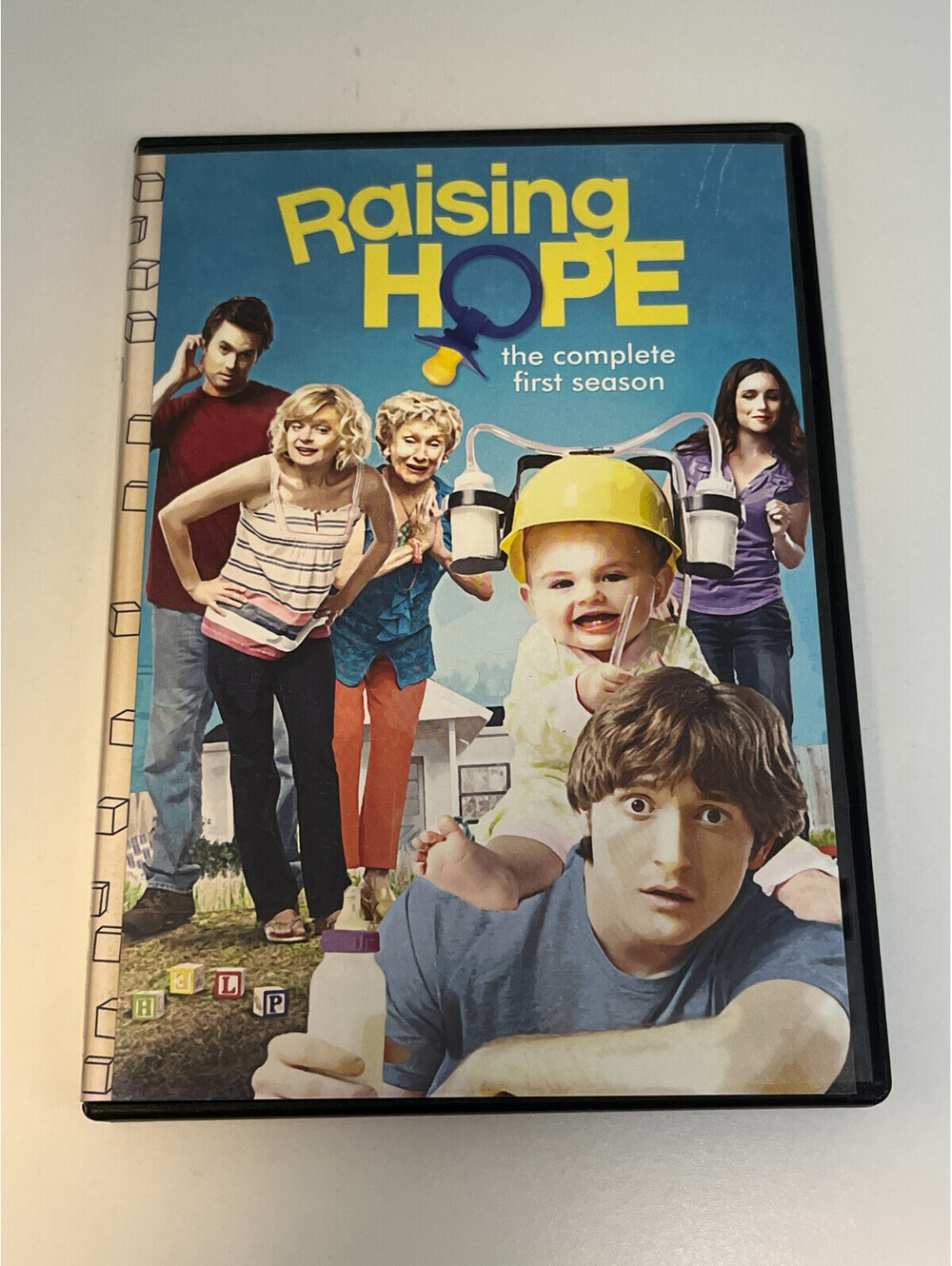 Raising Hope Complete First Season 3-Disc DVD Set 22 Episodes Sitcom
